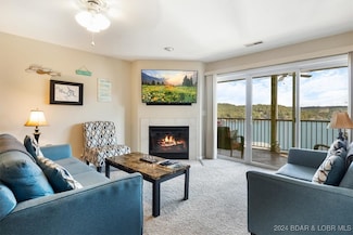 775 Clearwater Dr Unit 2B, Camdenton, MO 65020