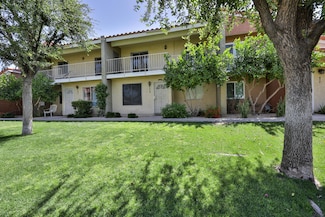 319 Tava Ln, Palm Desert, CA 92211