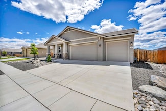 145 Jobe Dr, Dayton, NV 89403