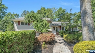 82 Little Falls Rd, Cedar Grove, NJ 07009