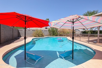 7138 W Sierra Vista Dr, Glendale, AZ 85303