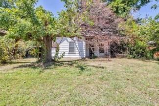 411 S 2nd Ave, Durant, OK 74701