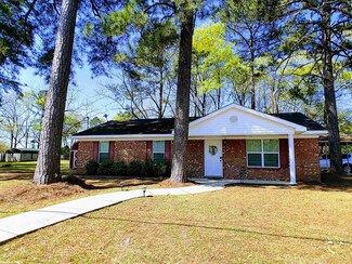19325 N 4th St, Citronelle, AL 36522
