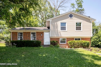 12525 Live Oak Dr, Louisville, KY 40243