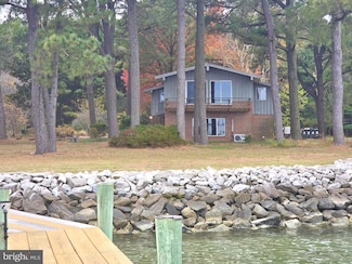 5489 Rude Ave, Tilghman, MD 21671