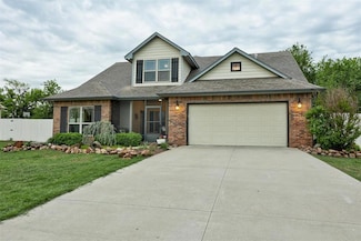 43855 Hunters Hill Dr, Shawnee, OK 74801