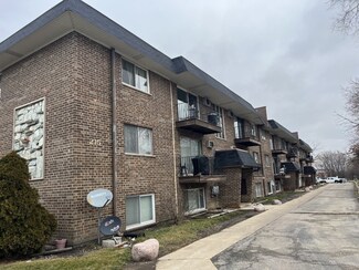 215 S Hale St Unit 10B, Addison, IL 60101