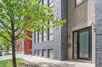 1008 N Larrabee St Unit 2S, Chicago, IL 60610