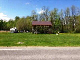 5943 S Centenary Rd, Williamson, NY 14589
