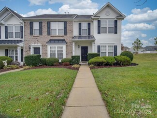 4906 Sunburst Ln, Charlotte, NC 28213