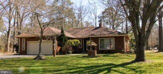 14715 Wisteria Dr, Swan Point, MD 20645