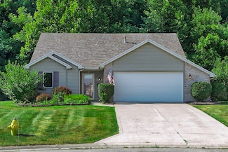 8202 Red Shank Ln, Fort Wayne, IN 46825