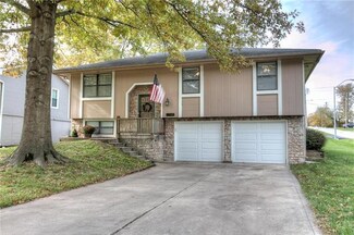 11428 N Walnut St, Kansas City, MO 64155