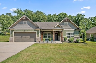 11036 High River Dr, Soddy-Daisy, TN 37379