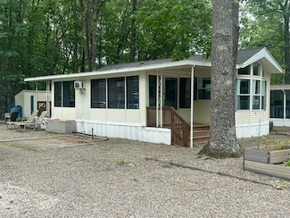 1 Robinson Way Unit B 91, Kennebunk, ME 04043