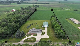 25669 472nd Ave, Renner, SD 57055