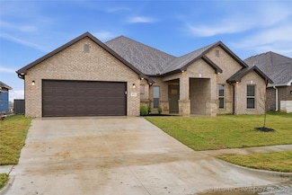 6021 N 28th St, Broken Arrow, OK 74014