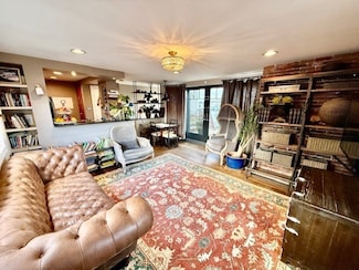 480 Commercial St Unit 5A, Boston, MA 02109