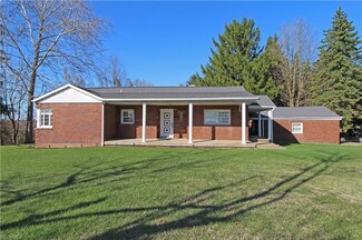 23 Hunter Ln, Colliers, WV 26035