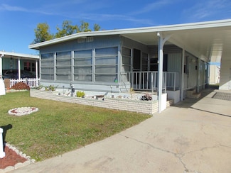 66 Hyacinth St, Nokomis, FL 34275