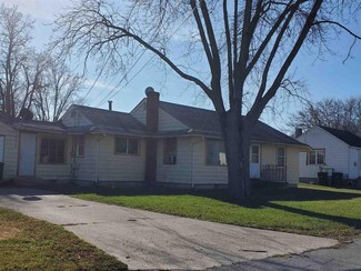 1603 E 21st St, Muncie, IN 47302