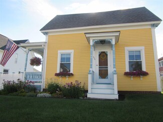 460 Hevey St, Manchester, NH 03102