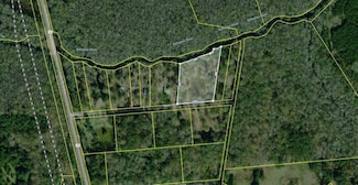 211 Waters Ct, Walterboro, SC 29488