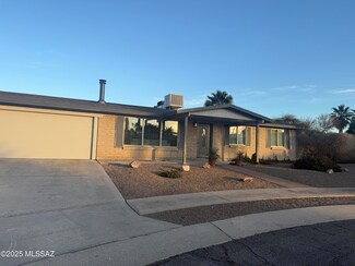 672 N Colette Cir, Tucson, AZ 85748