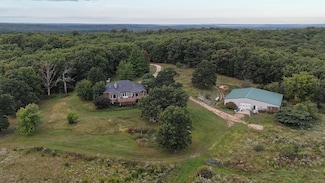 42055 Dawn Rd, Plato, MO 65552