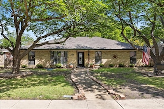 813 Grinnell Dr, Richardson, TX 75081