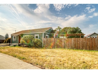 2535 Gable Rd, Saint Helens, OR 97051