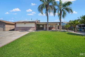 764 E Sutter Ave, Porterville, CA 93257