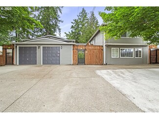 13616 SE Rhine St, Portland, OR 97236
