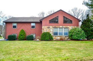 3 Rosewood Terrace, North Dartmouth, MA 02747
