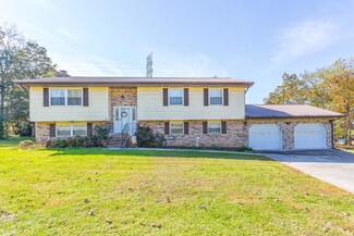 15 Hickory Ln, Fort Oglethorpe, GA 30742