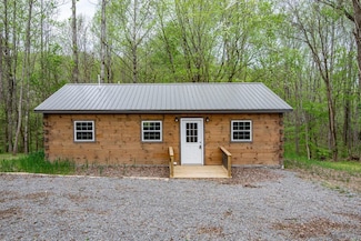 580 Walleye Way, Scottsville, KY 42164