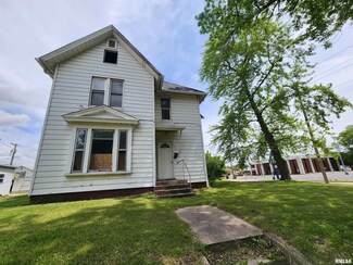 217 2nd Ave, Rock Falls, IL 61071