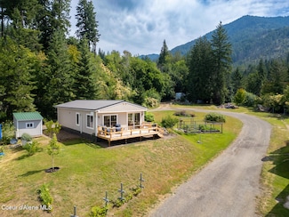 302 School Rd Unit 15, Hope, ID 83836