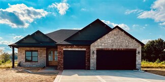 609 Glendale Dr, Troy, IL 62294