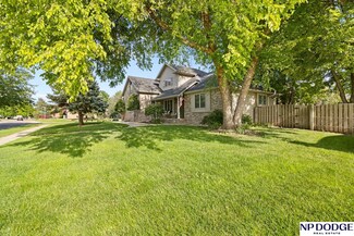2615 Park Place Dr, Fremont, NE 68025