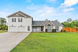 243 Yulan Dr, Wilmington, NC 28412