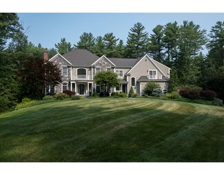 41 Swanson Ln, Carlisle, MA 01741