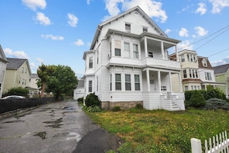 709 Second St, Fall River, MA 02721