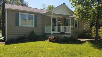 1729 Douglas Ave, Stroudsburg, PA 18360
