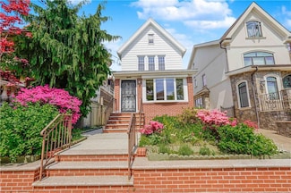 8116 11th Ave, Brooklyn, NY 11228
