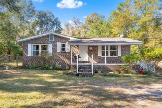 4345 Ponderosa Rd, Milton, FL 32583