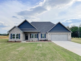 601 Fern Rd, Wetumpka, AL 36092