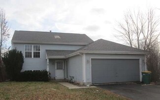 783 Newport Dr, Island Lake, IL 60042