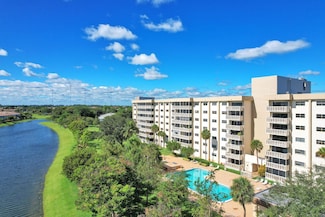 800 NE 195th St Unit 601, Miami, FL 33179