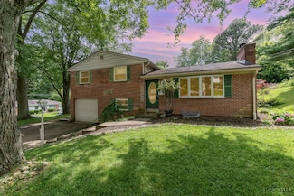 115 W Charles St, Batavia, OH 45103